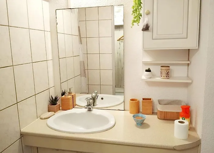 Le Cosy De La Corniche D'or Apartment *